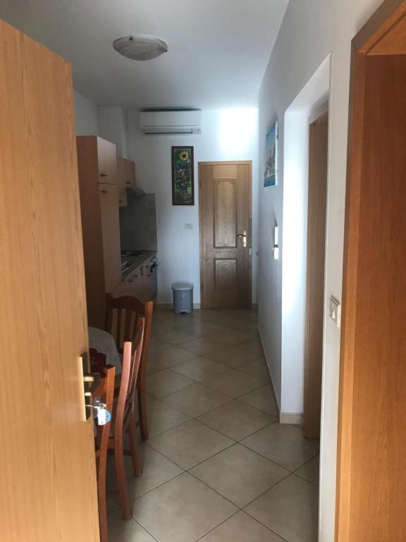 Apartmaji Neja Apartment Piran Bagian luar foto