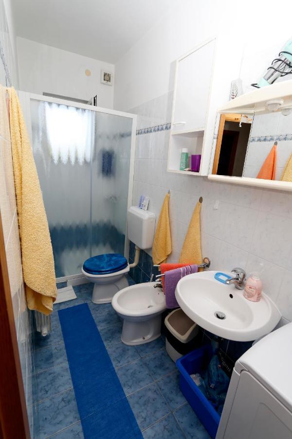 Apartmaji Neja Apartment Piran Bagian luar foto